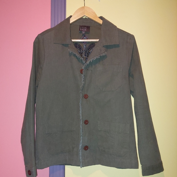 Leo & Sage Green Embroidered Cotton Jacket - Picture 2 of 6